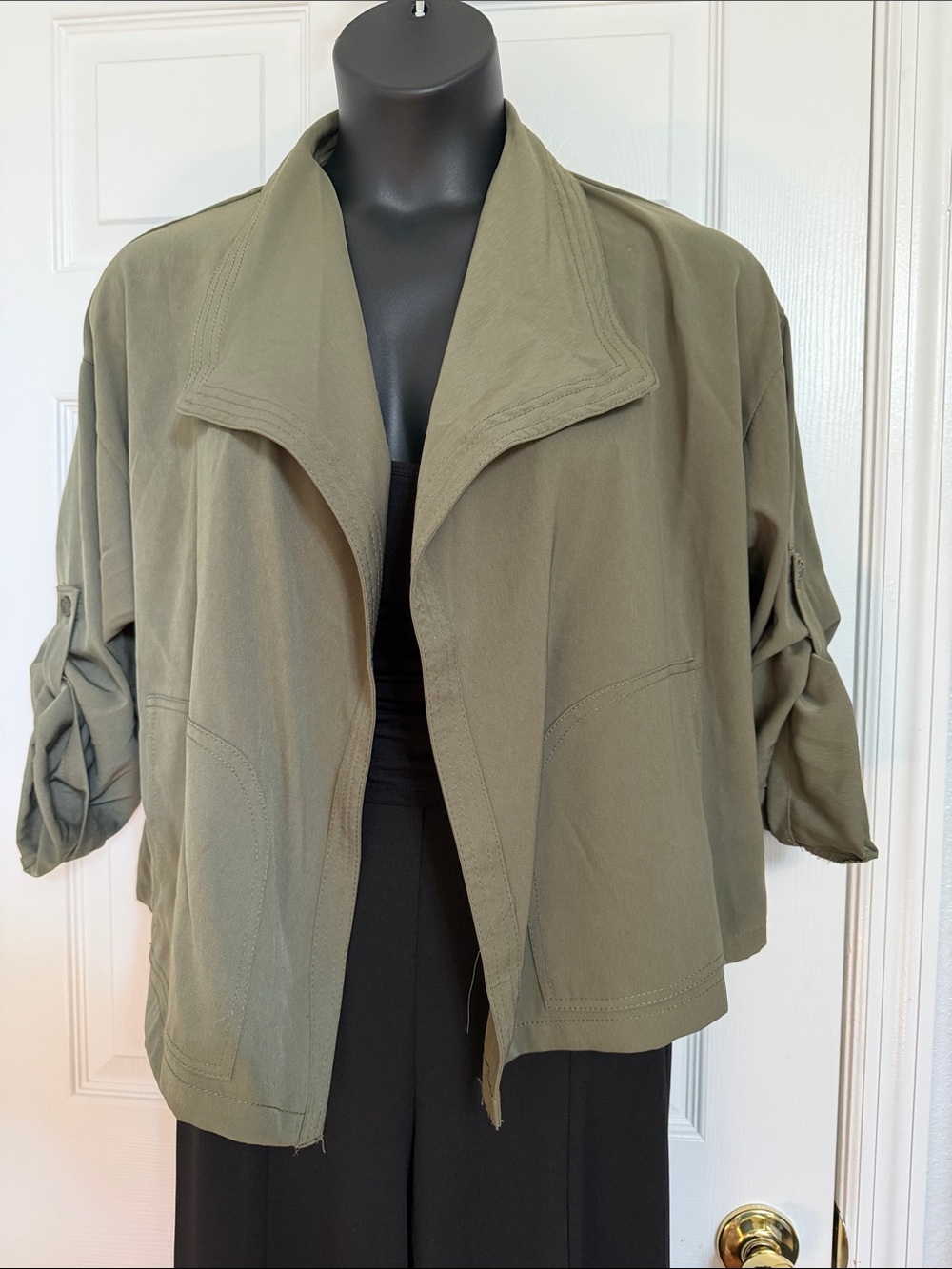 Max Studio Olive Green Short Cropped Utility Jacket